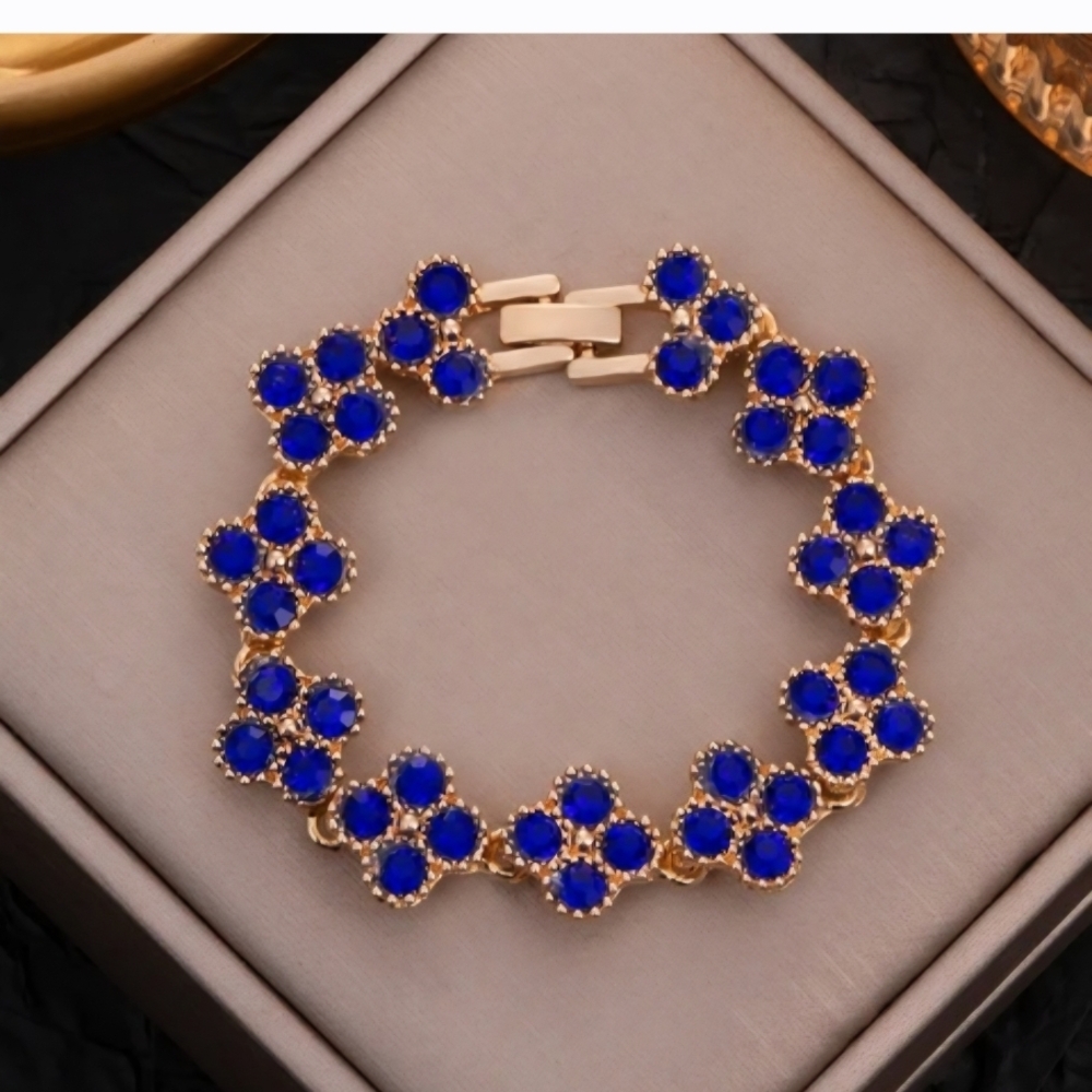 Elegant Blue and Gold Floral Bracelet